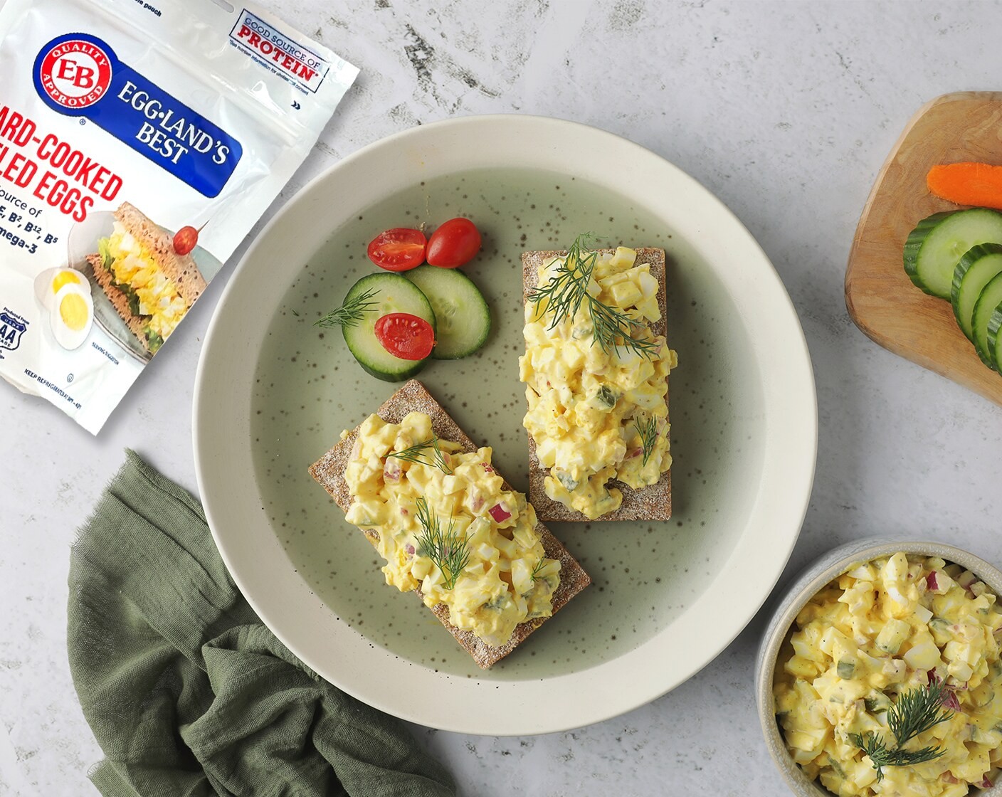 step 3 Serve egg salad with Bagel Chips (to taste) and optional veggies.