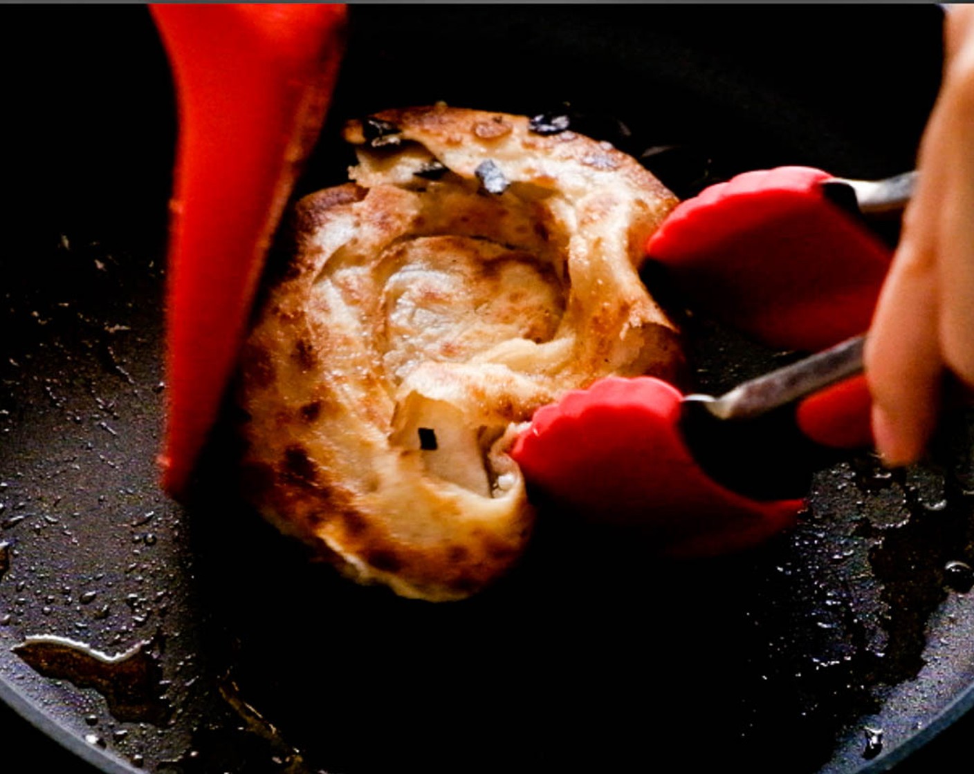 step 12 Remove to a plate lined with paper towels and keep the bread warm in a 120 degrees C (250 degrees F) - oven for up to 20 minutes.