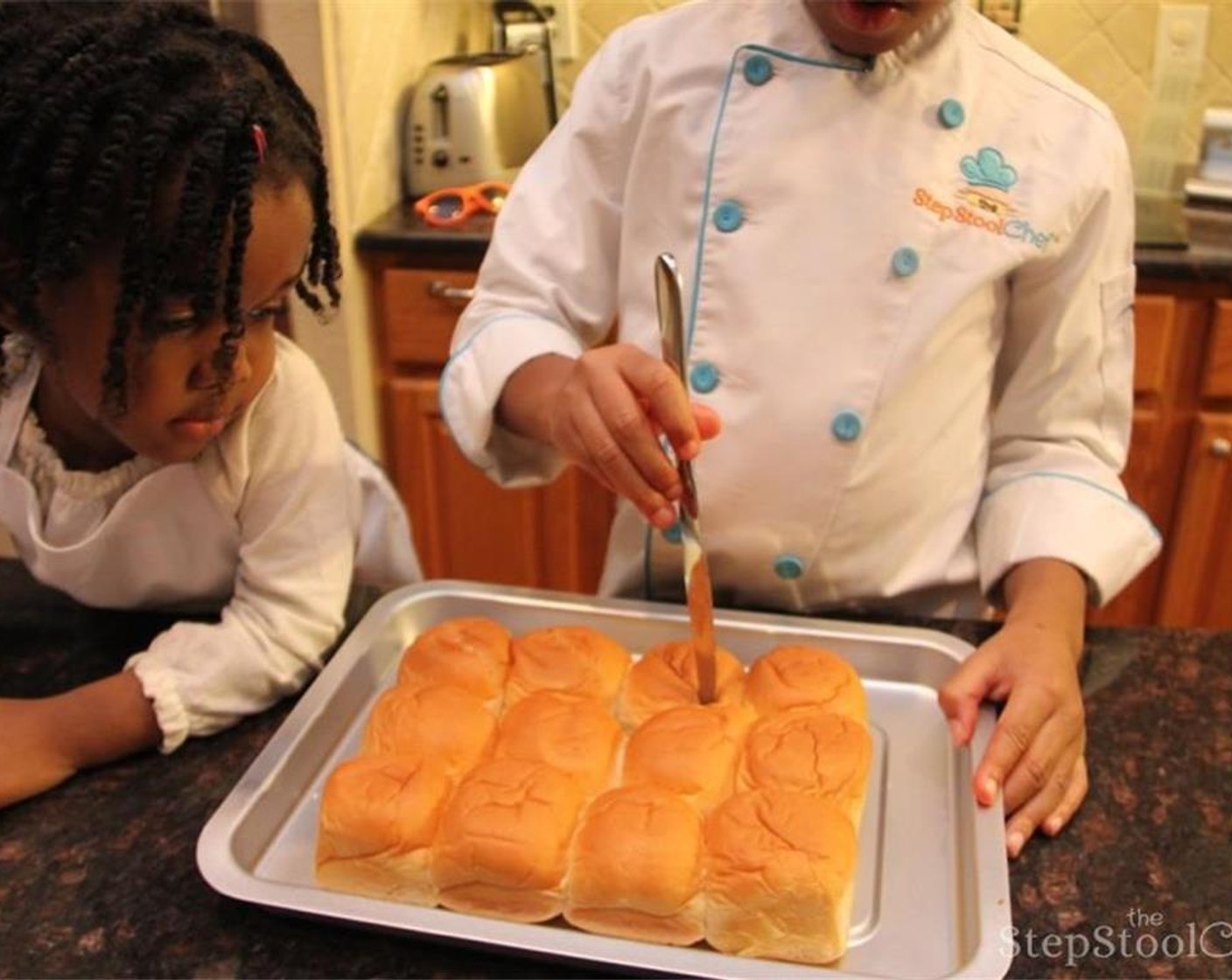 step 3 Make diagonal slit on top of each Dinner Rolls (12).