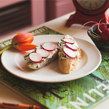 French Radish and Butter Toastet Recipe | SideChef