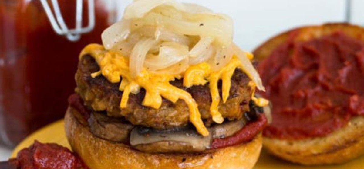 Harissa Lentil with Wheatberry "Cheese" Burgers Recipe | SideChef