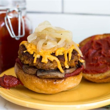 Harissa Lentil with Wheatberry "Cheese" Burgers Recipe | SideChef