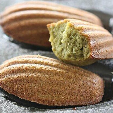 Matcha Madeleines Recipe | SideChef