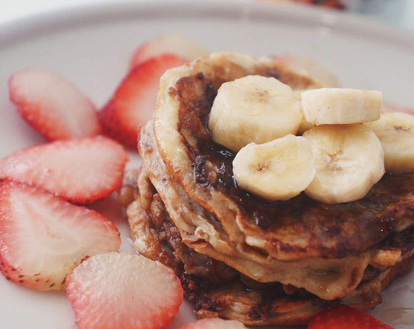 step 7 Stack the pancakes and serve with Maple Syrup (to taste) and Fresh Fruits (to taste).