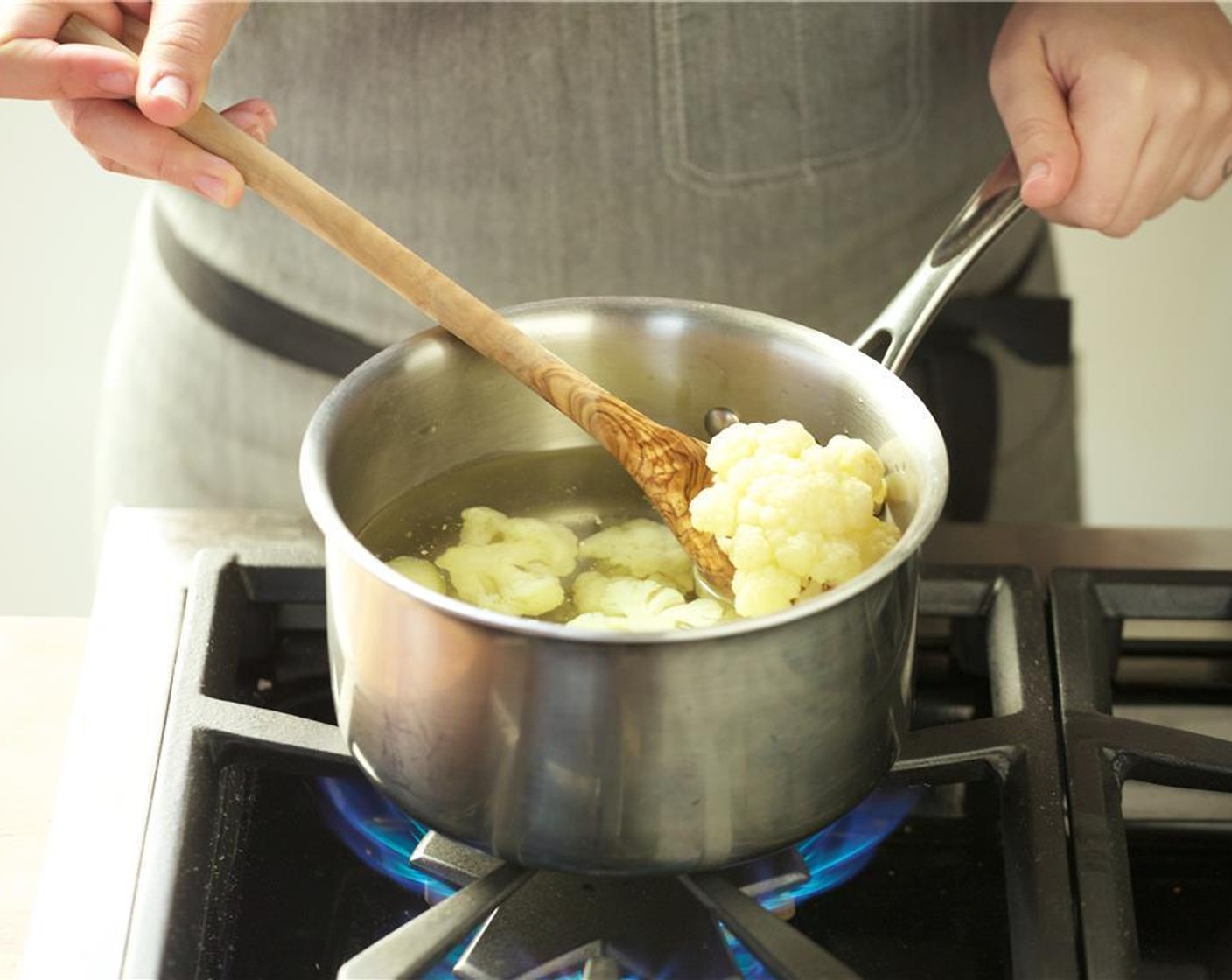 step 5 Heat saucepan over medium high heat. When hot add Cauliflower Florets (3 cups) and 1 cup of water. Cover and steam for 10 minutes of until tender. Drain and let cool.