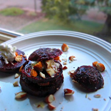 Roasted Beets with Herbed Goat Cheese Recipe | SideChef