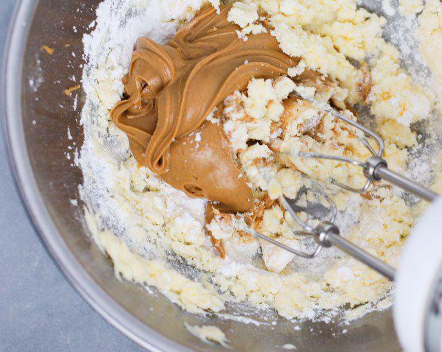 step 1 Whip Margarine (1/2 cup) and Butter (1/2 cup) in a large bowl. Mix in Peanut Butter (2 cups) and Powdered Confectioners Sugar (4 cups) until well combined. Mix in Marshmallow (1 cup).