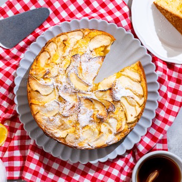 Sharlotka Apple Cake Recipe | SideChef