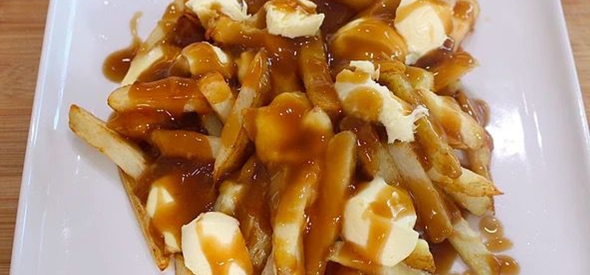 Beef Gravy and Cheese Poutine Recipe SideChef