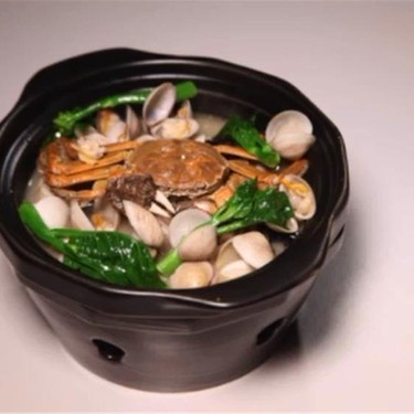 Chinese-Style Crab and Clam Soup Recipe | SideChef