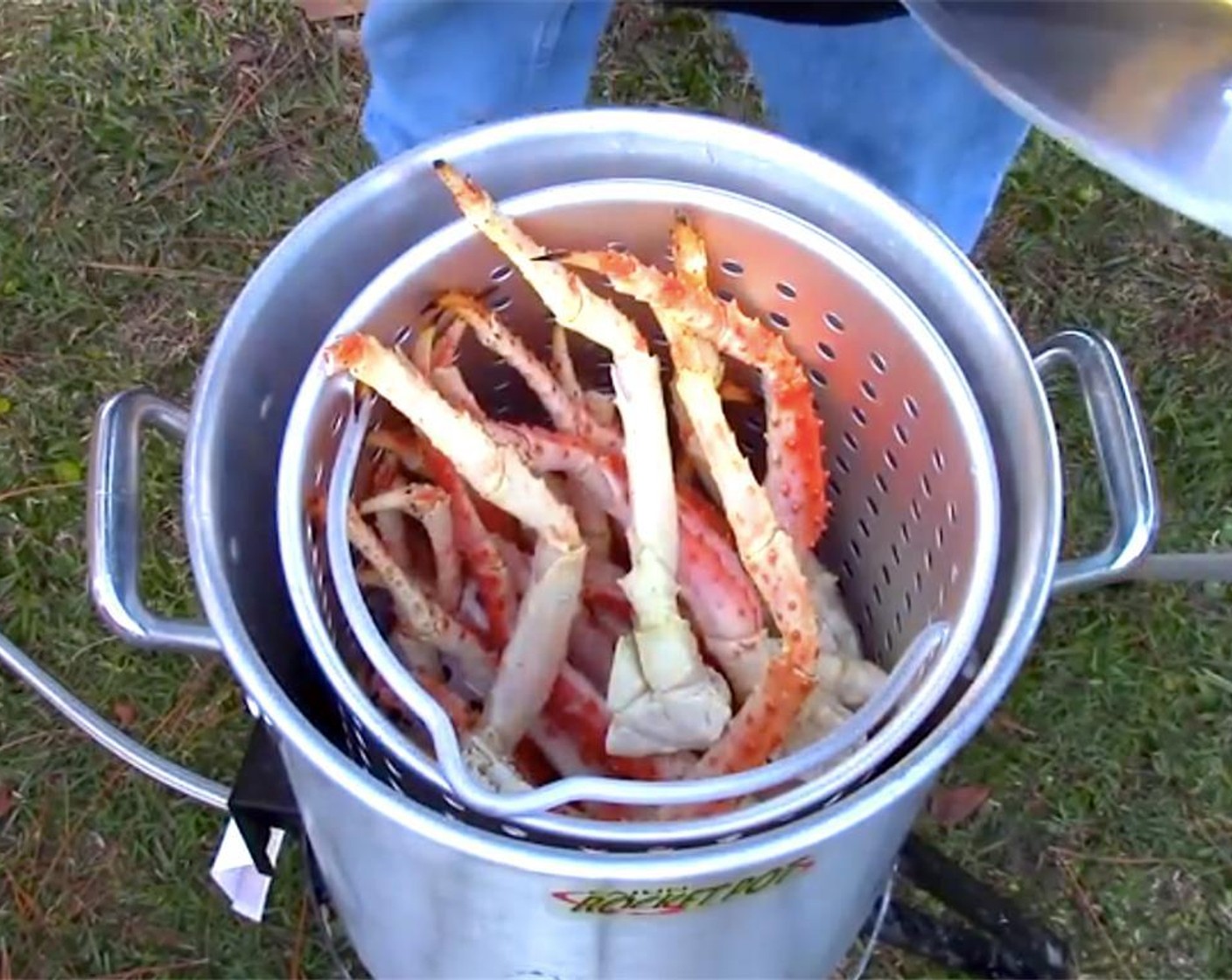 step 8 Add Alaskan King Crab Legs (5.5 lb) in the steamer basket.