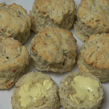 Cheese and Herb Scones Recipe | SideChef