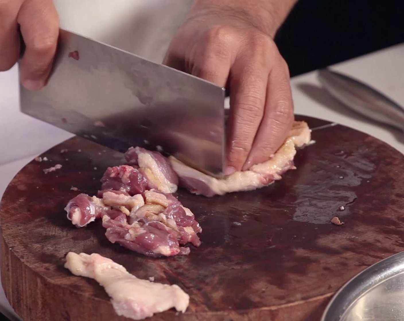 step 1 Quickly torch the duck skin, then slice the Duck Meat (1.1 lb) into pieces.