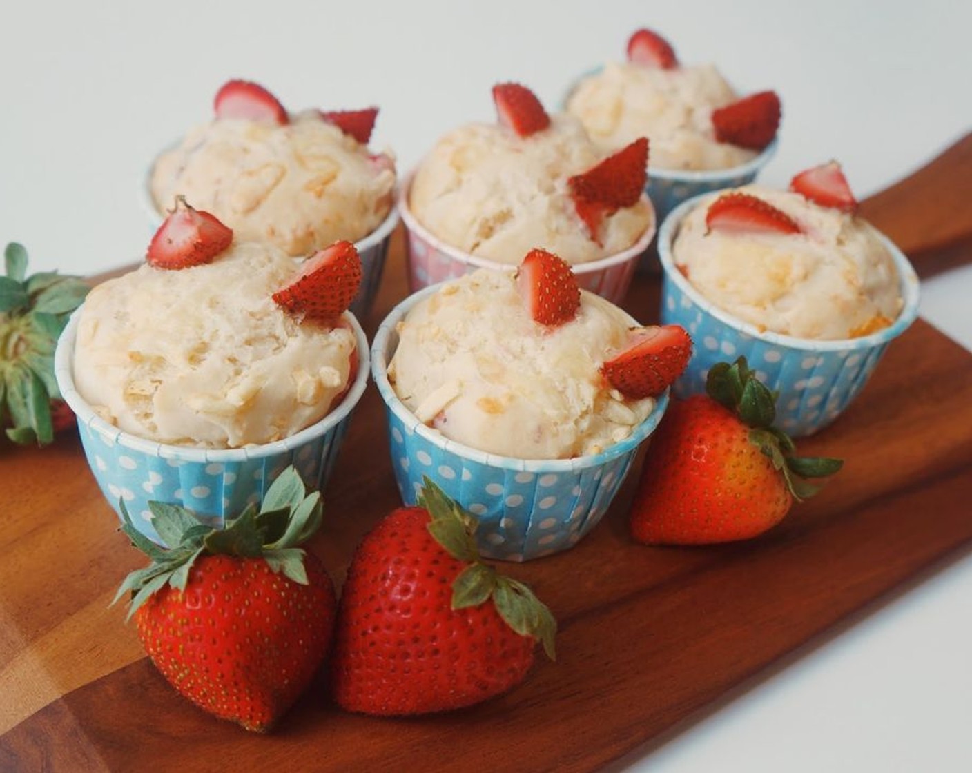 Berry Maple Muffins with Cheese