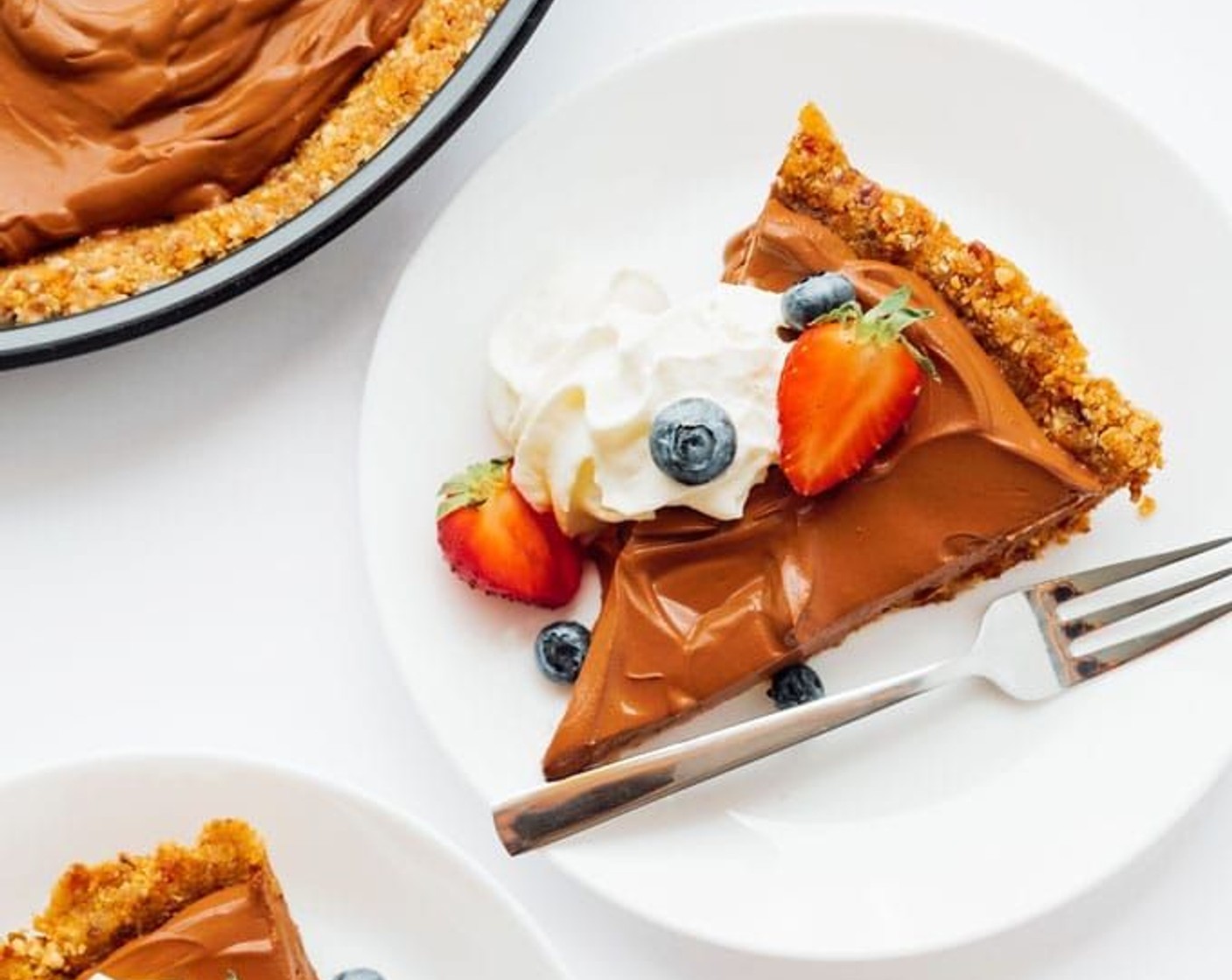 Vegan Chocolate Mousse Pie