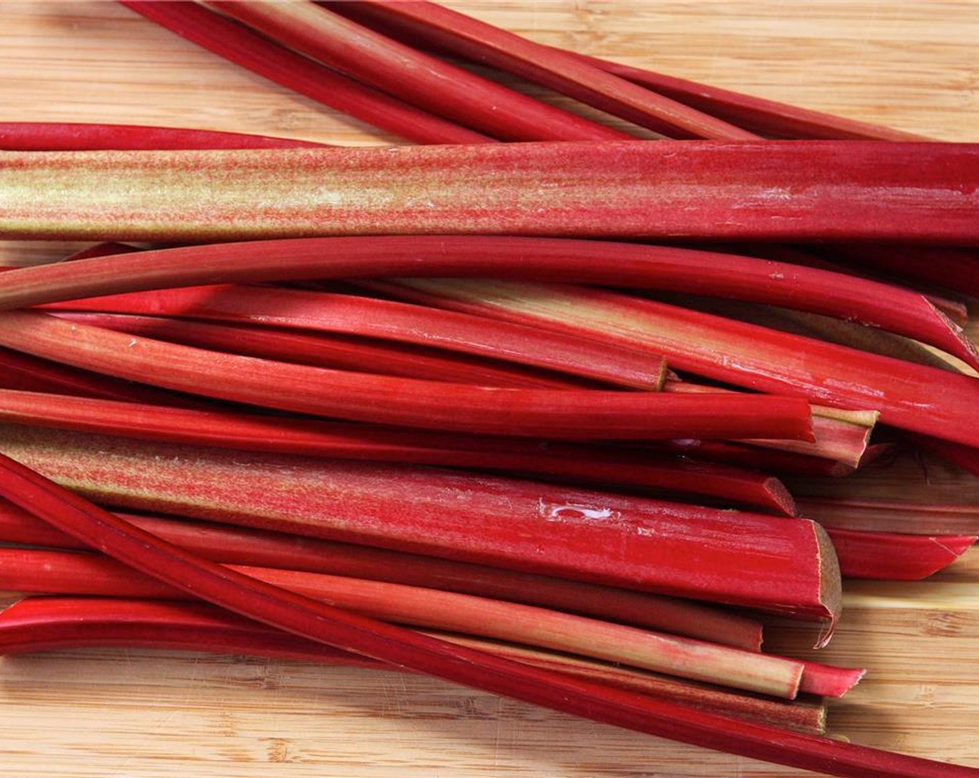 step 2 Wash, dry, and trim the Rhubarb (3 lb).