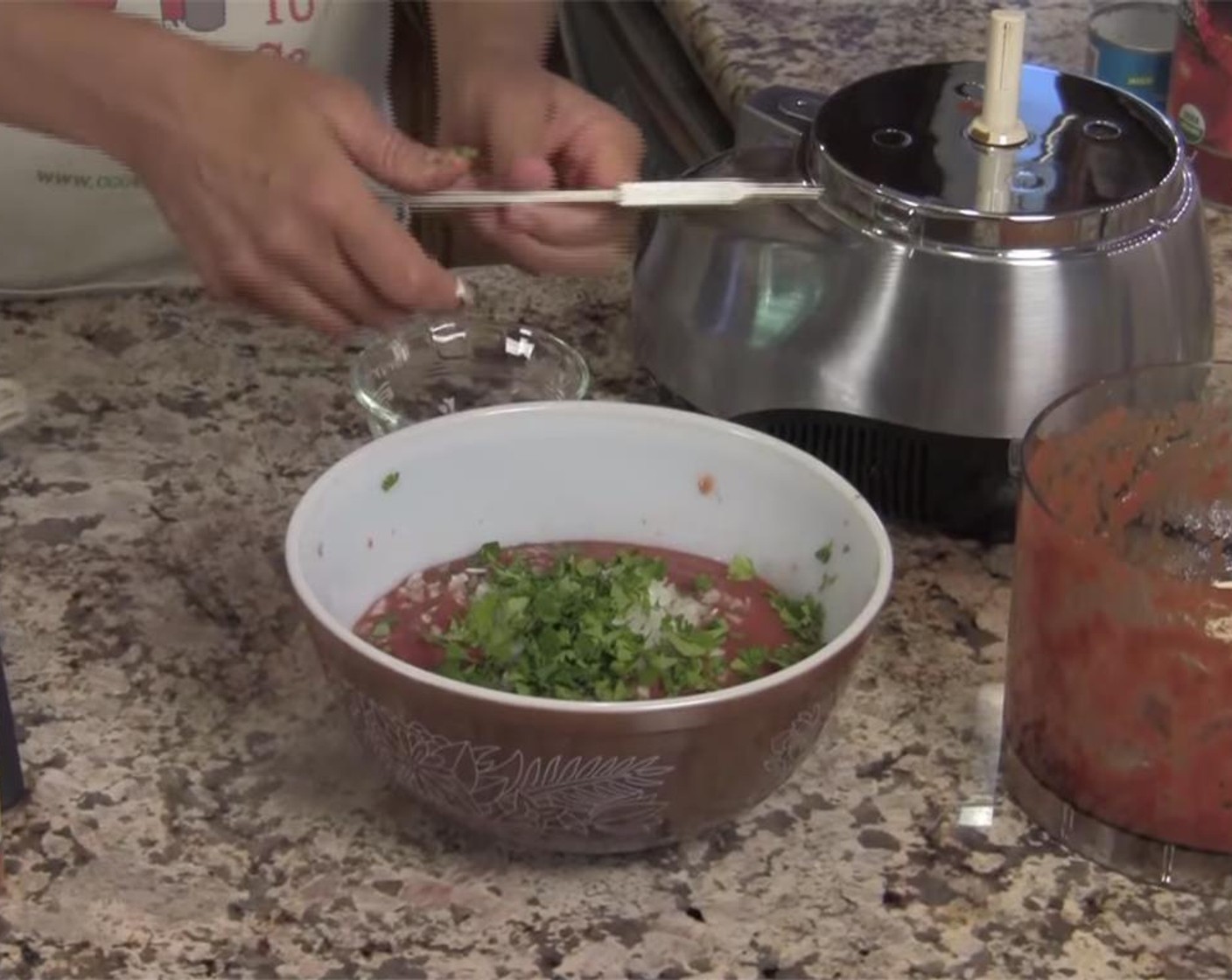 step 6 Pour salsa into a bowl, and stir in the sweet yellow onion and cilantro. Cover, and place in refrigerator for an hour to allow the flavors to mingle.