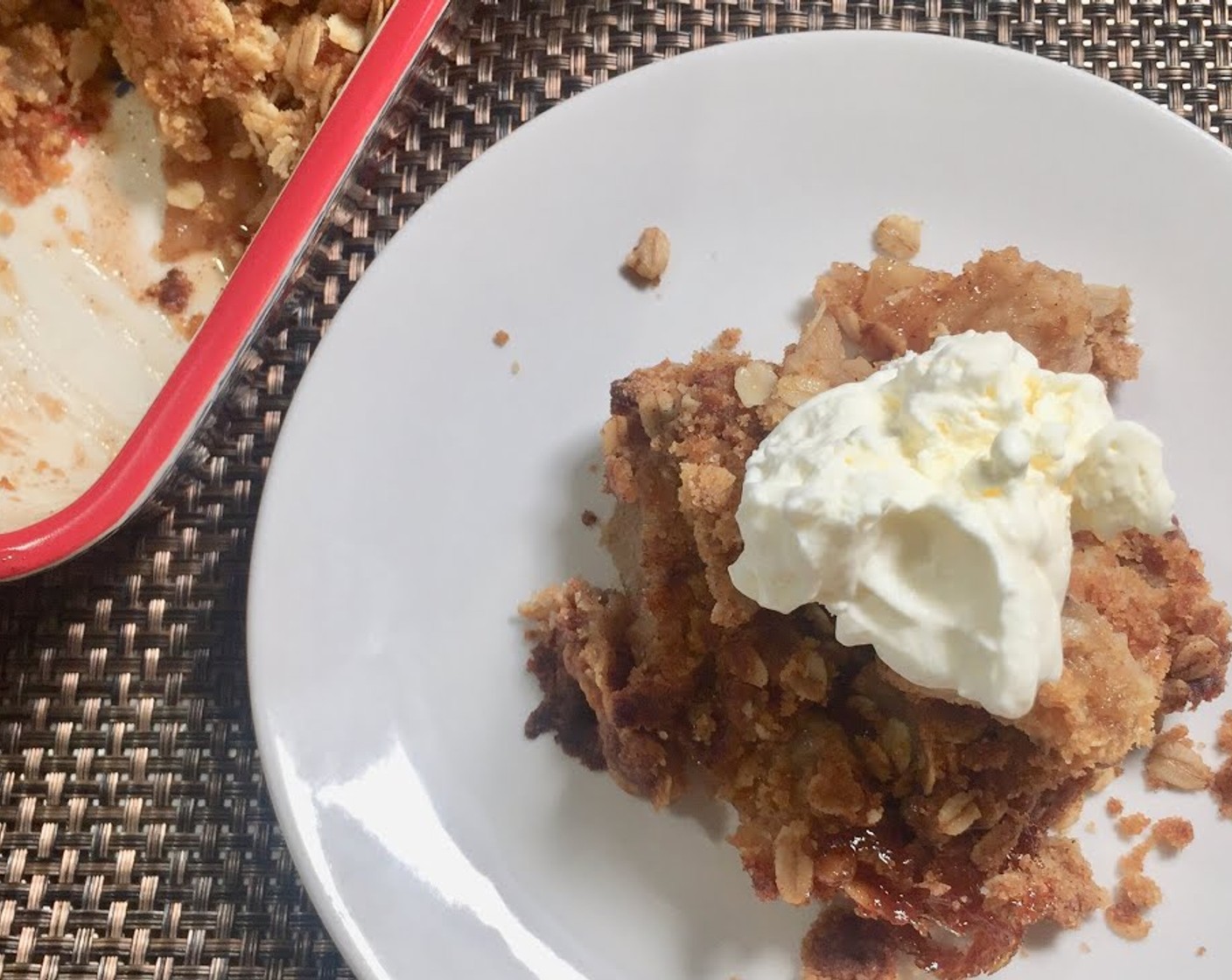 Some Old Lady's Apple Crisp