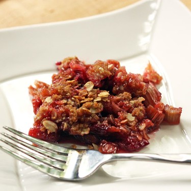 Simple Rhubarb Crisp Recipe | SideChef