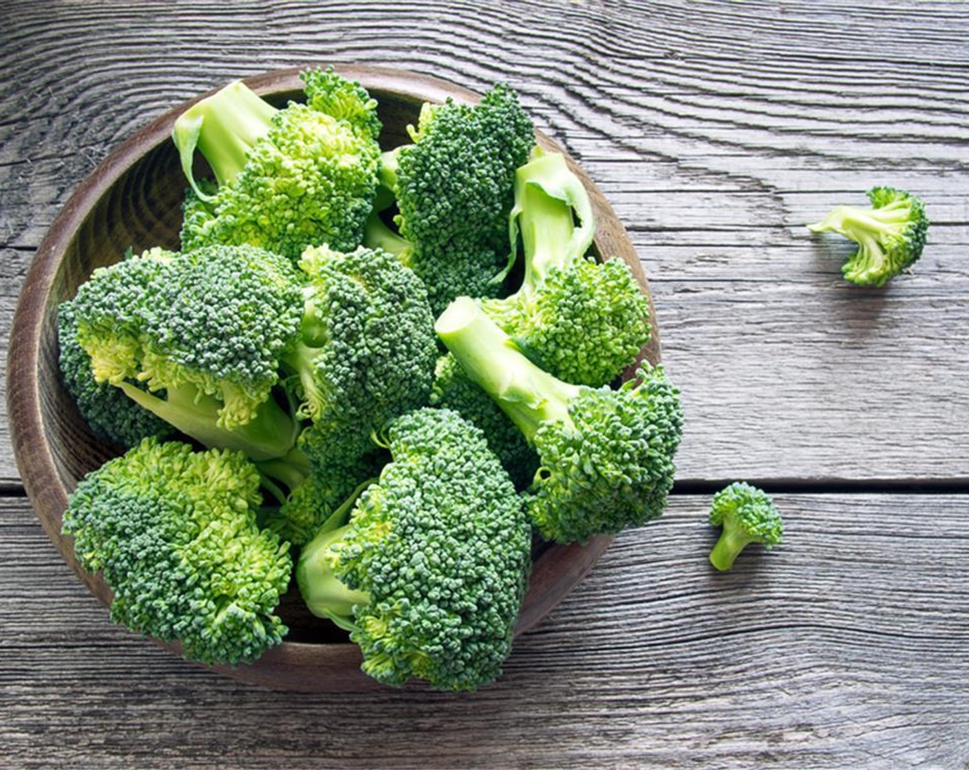 step 2 Prep vegetables of your choosing. Chop Broccoli (1 head) into florets.