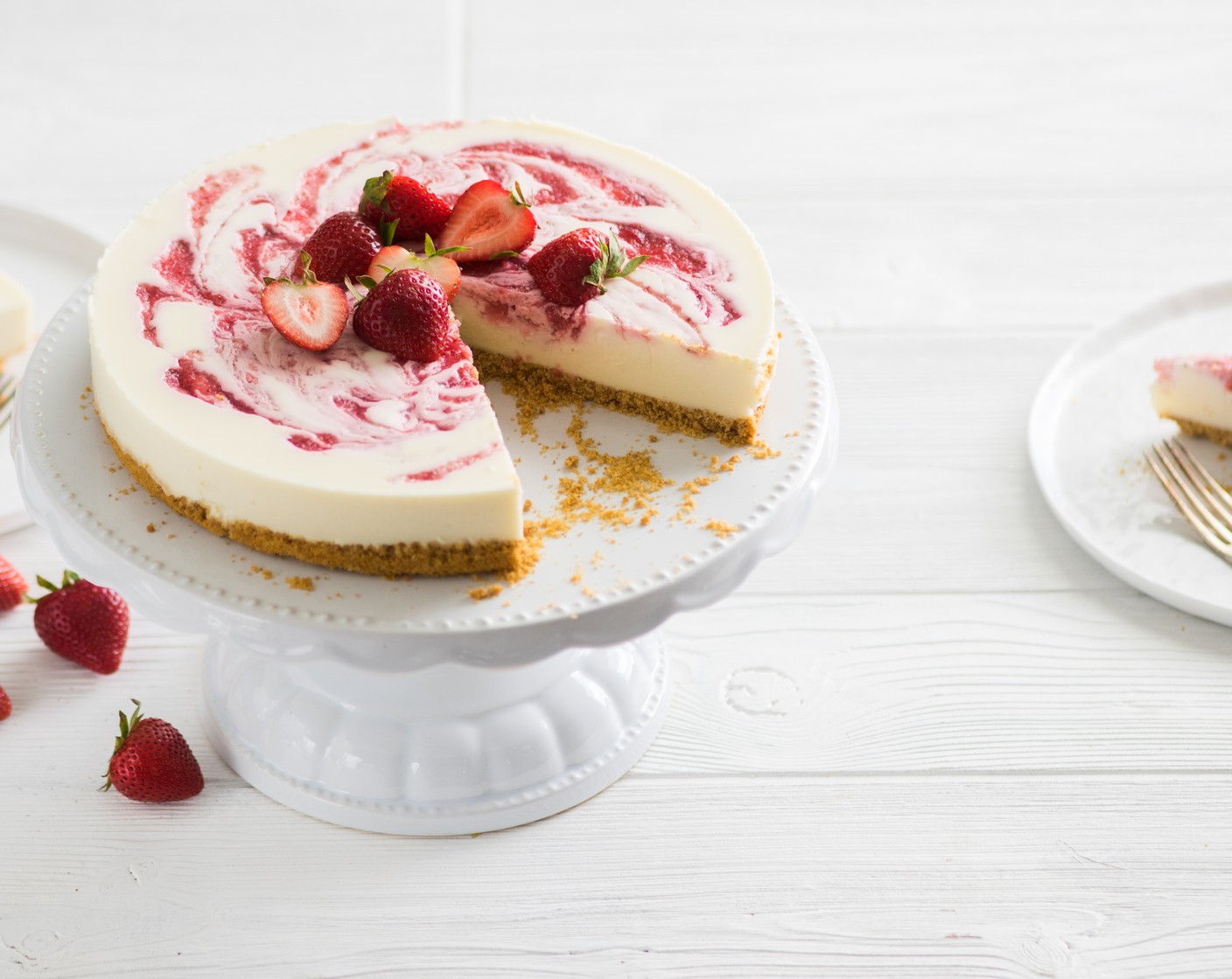 No-Bake Strawberry Swirl White Cheesecake