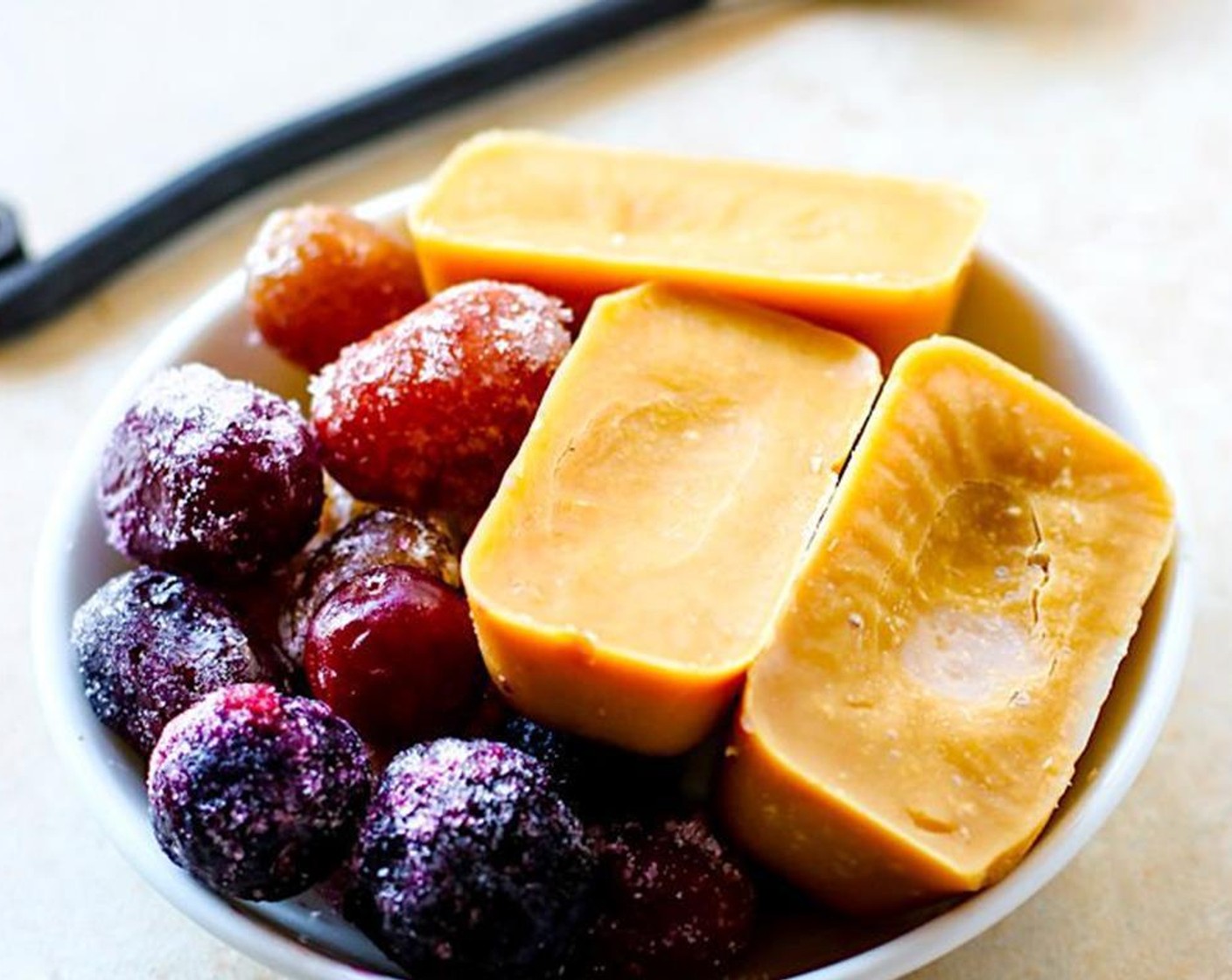 step 1 Combine Coconut Oil (1 Tbsp) and Creamy Natural Peanut Butter (1/2 Tbsp). Spoon into freezer trays and freeze until solid.