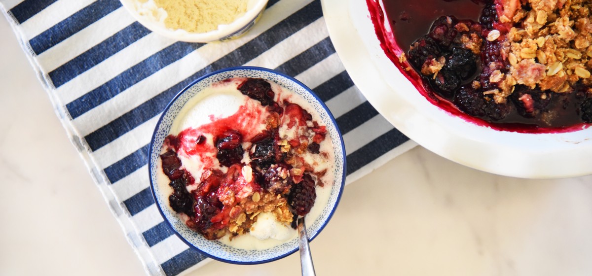 Blackberry Crumble Recipe | SideChef