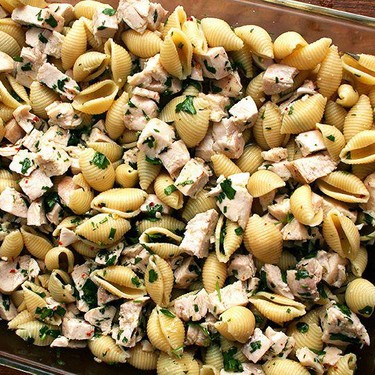 Pasta with Chicken, Lemon and White Wine Recipe | SideChef