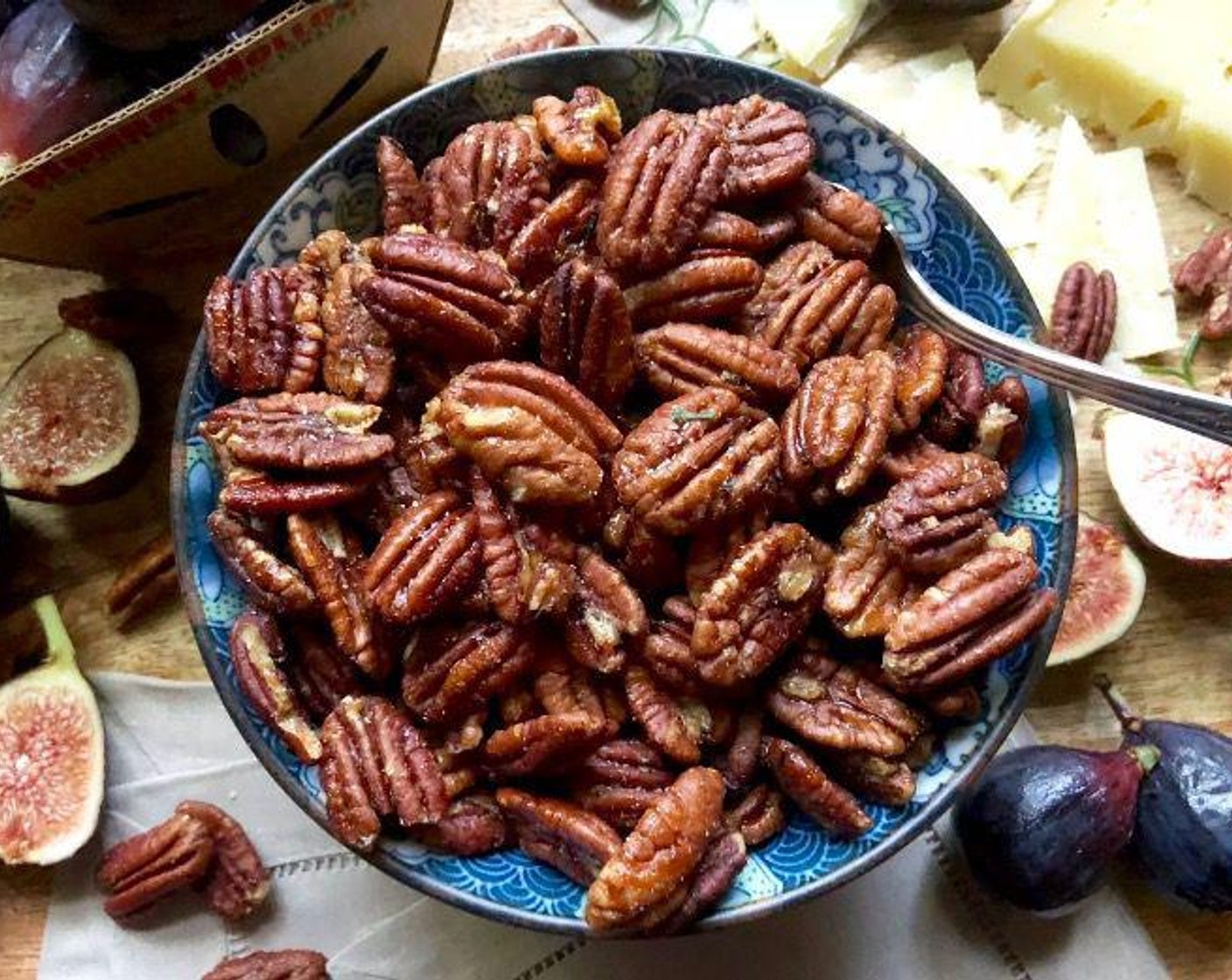 Sweet and Savory Roasted Pecans