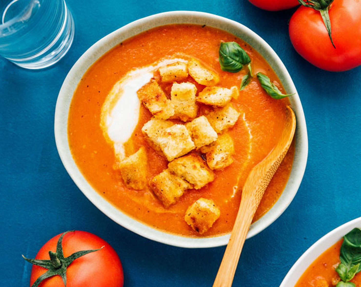 Fresh Tomato Soup with Basil