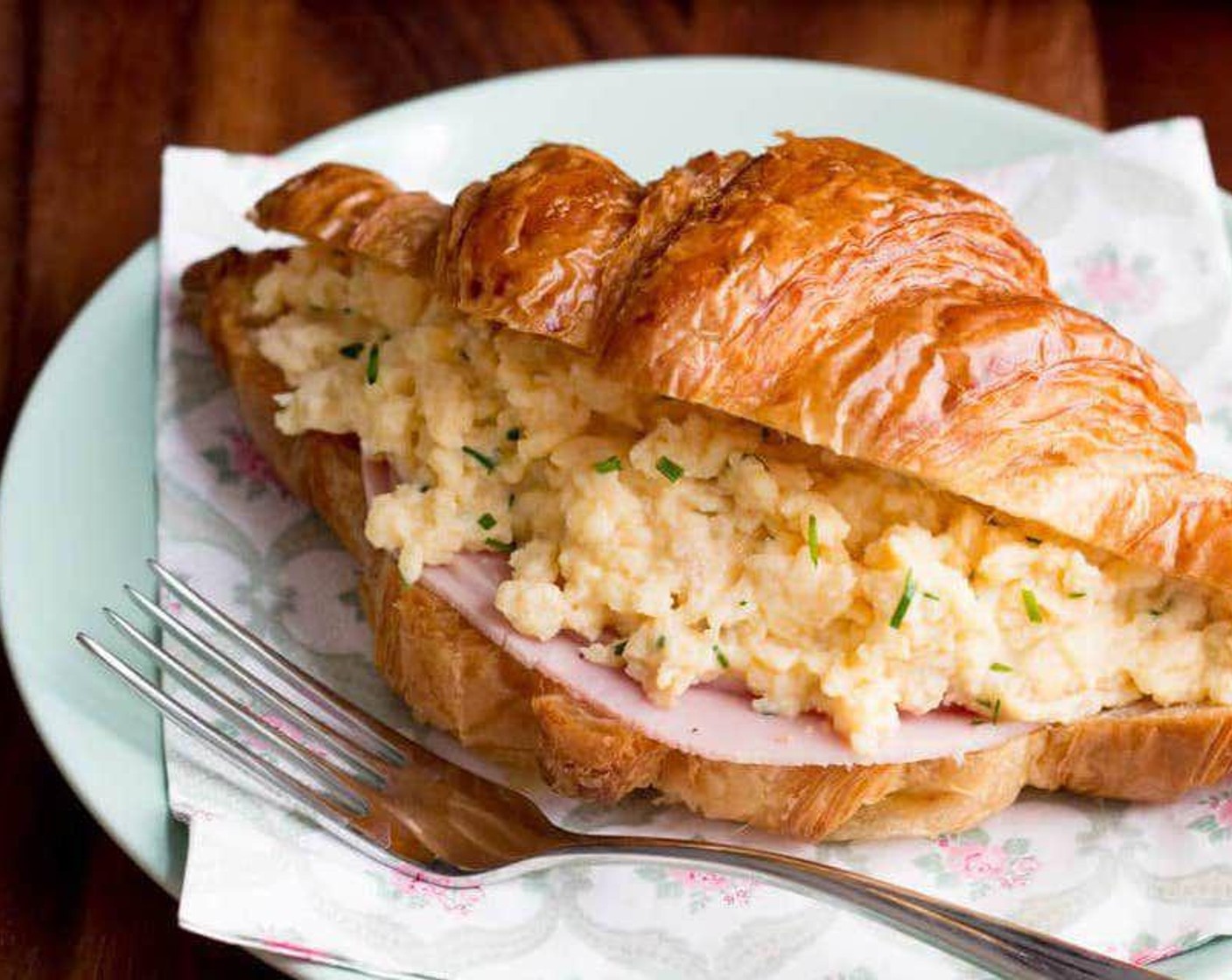 Easy Cheese & Chive Scrambled Egg Croissants