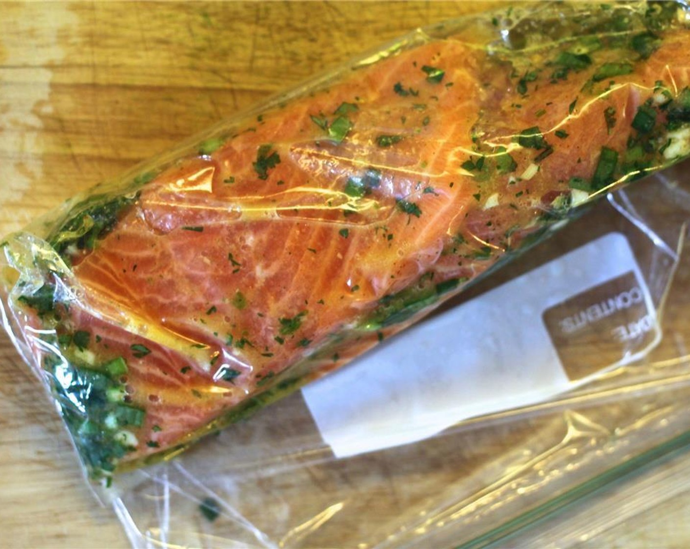 step 3 Place the Salmon Fillets (2) in an air-tight plastic bag with the marinade.