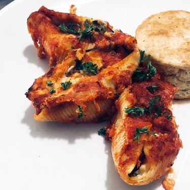 Turkey and Spinach Stuffed Shells Recipe | SideChef