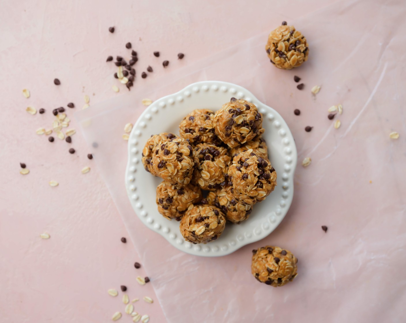 Quick Peanut Butter Chocolate Energy Balls