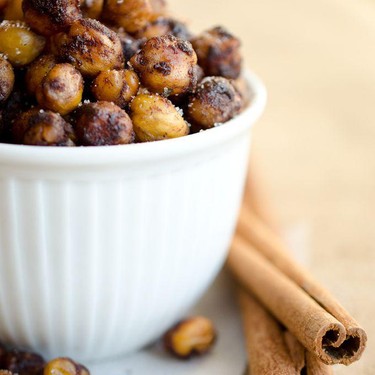 Cinnamon Sugar Roasted Chickpeas Recipe | SideChef