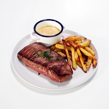 Bavette (Flank Steak) with Shallot Sauce and Fries Recipe | SideChef