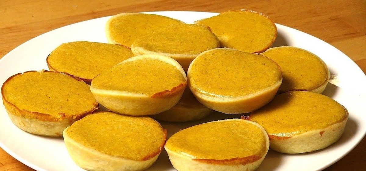 Mini Pumpkin Pies Recipe | SideChef