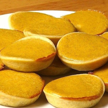 Mini Pumpkin Pies Recipe | SideChef