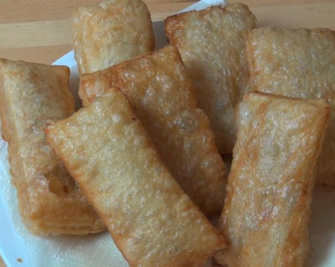 step 6 Allow pies to drain and then place them onto a plate lined with paper towels. Serve and enjoy!