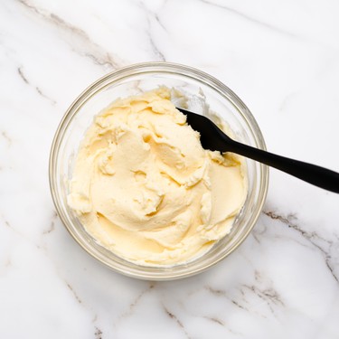 Vanilla Buttercream Frosting Recipe | SideChef