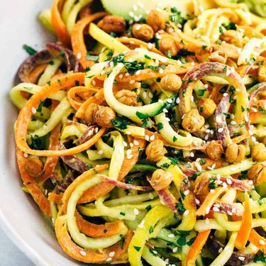 Spiralized Vegetable Salad with Roasted Chickpeas Recipe | SideChef