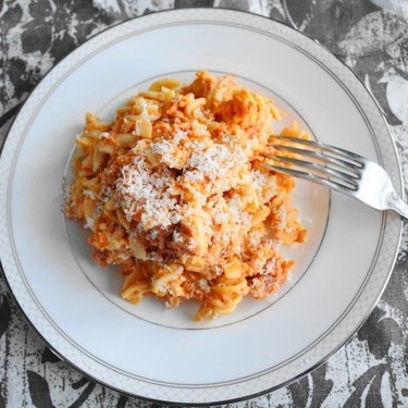 Homemade Vodka Sauce with Crabmeat Recipe | SideChef