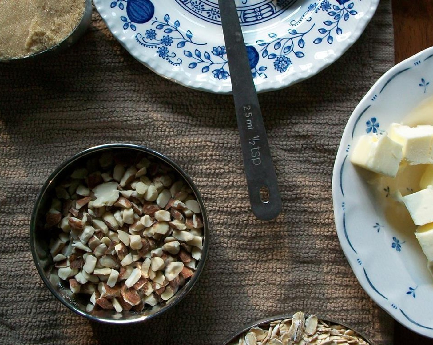 step 2 Chop the Almonds (1/2 cup).