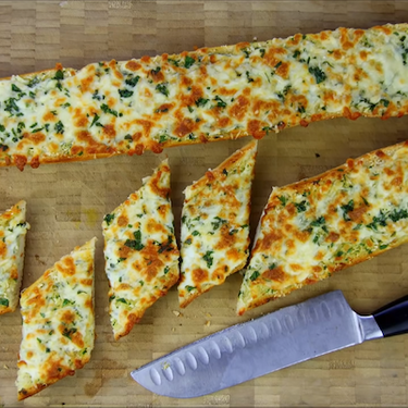 Cheesy Garlic Bread Recipe | SideChef