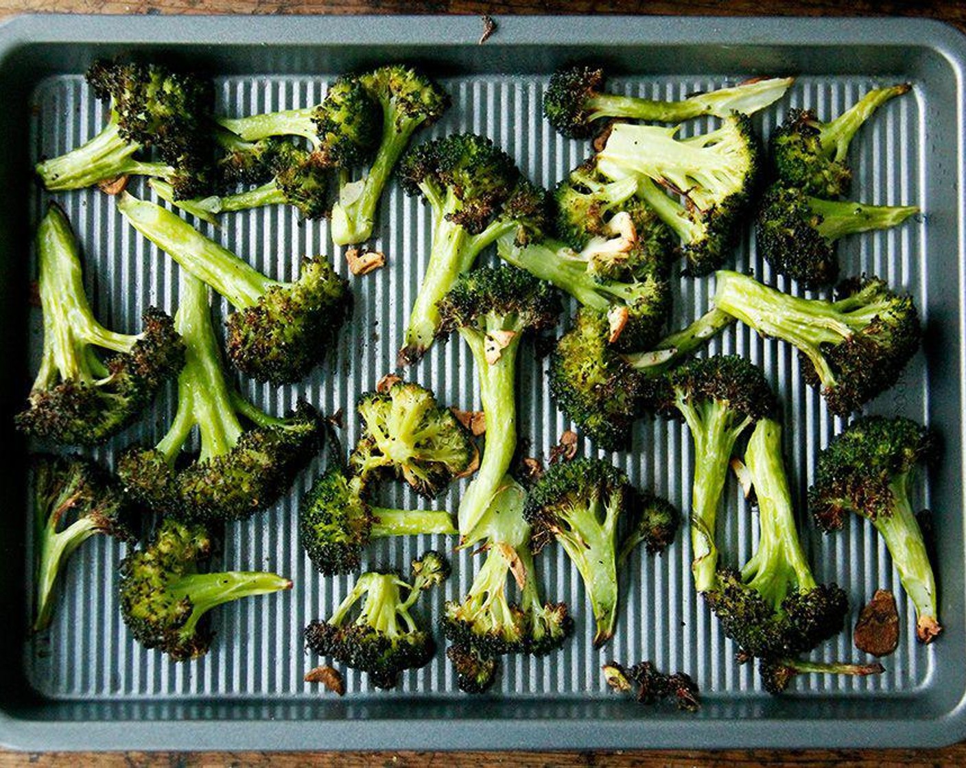 step 4 Roast for 20 to 25 minutes, until the broccoli is crisp-tender and the tips of some of the florets are browned.