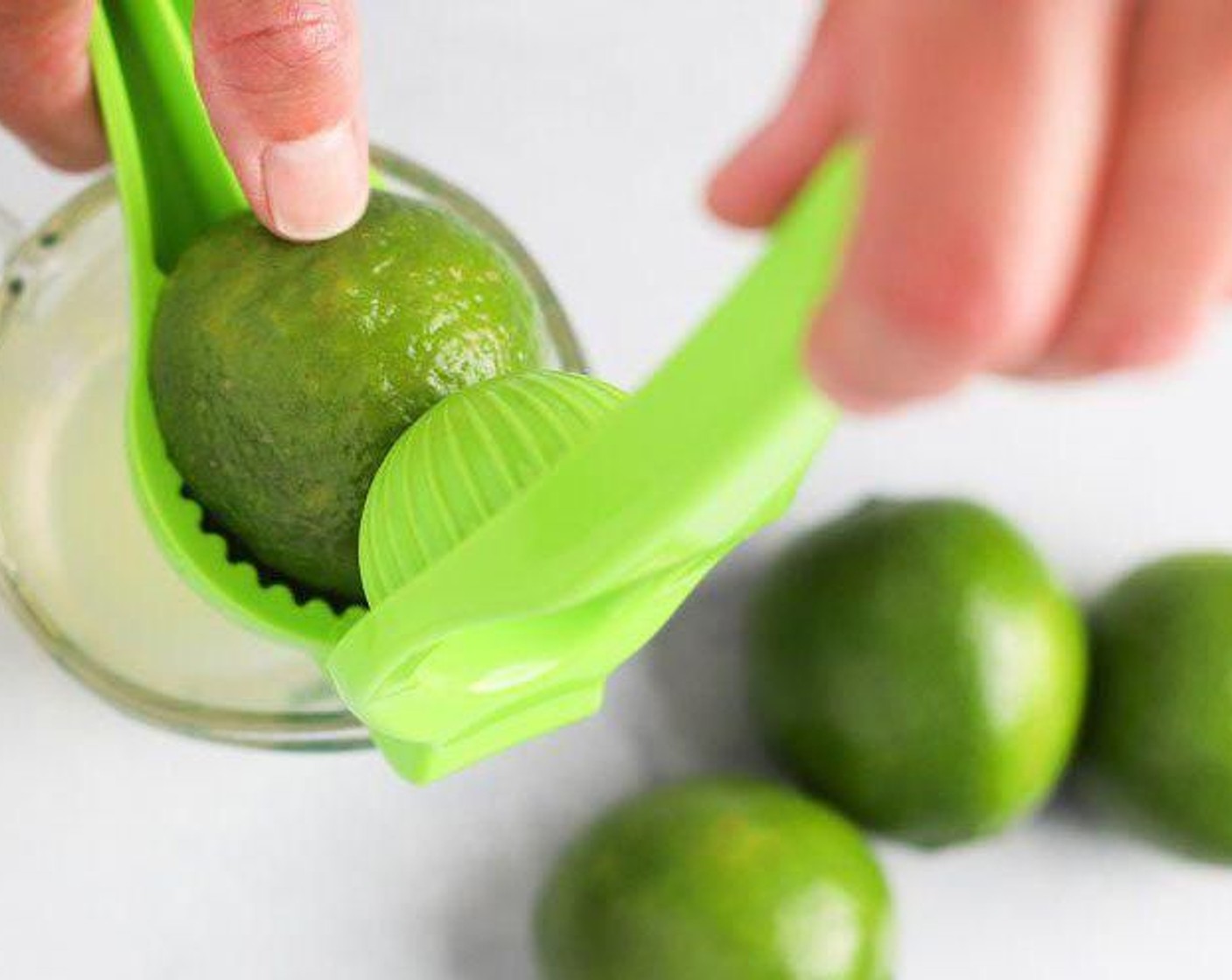 step 2 Add 4.5 fl oz Lime Juice (4), Silver Tequila (9 fl oz), Triple Sec (3 fl oz), and Ice (to taste) to the pitcher using a handful or two of ice to help start chilling down the mixture. Stir until well mixed.