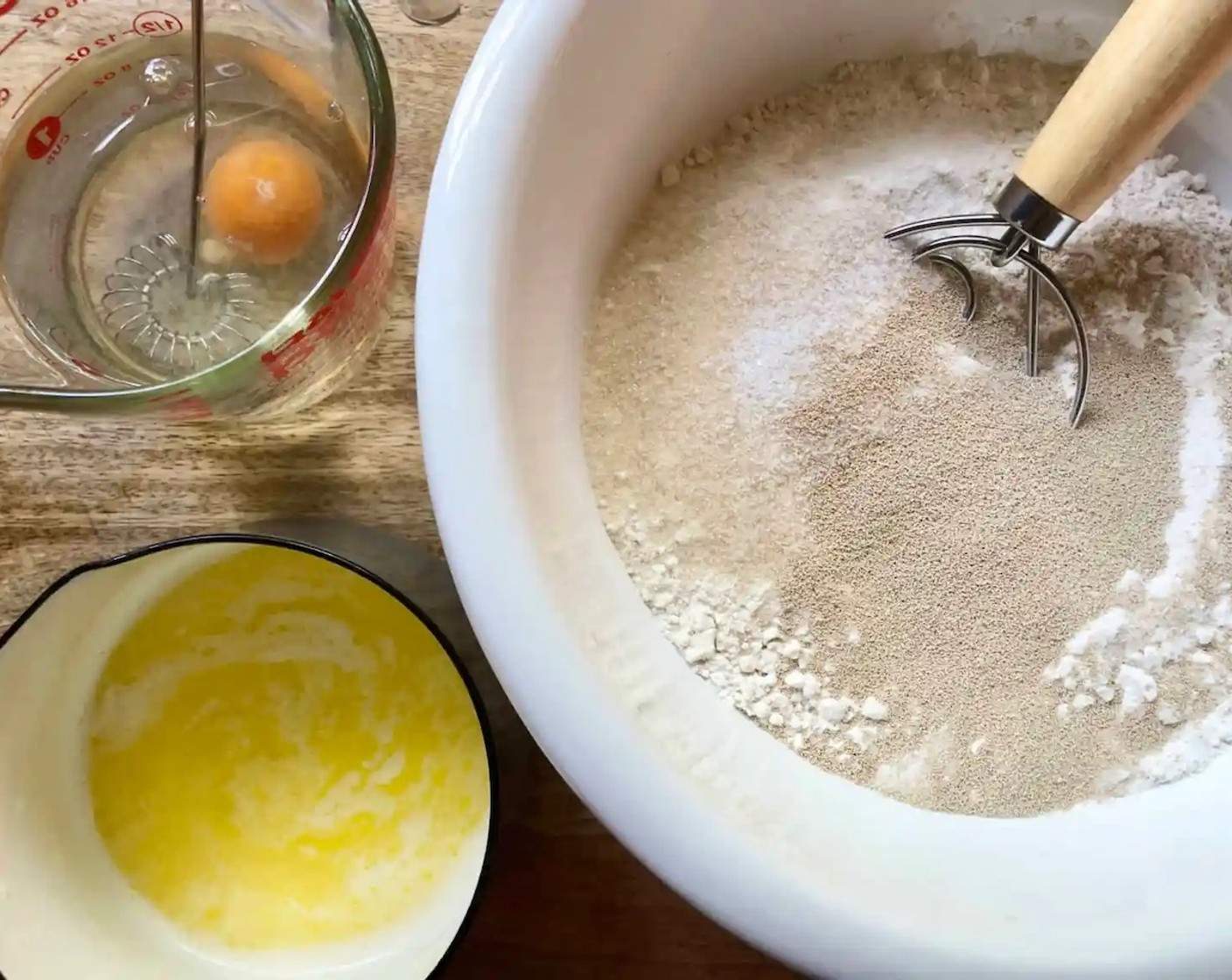 step 1 In a large bowl, whisk together the Unbleached All Purpose Flour (4 cups), Kosher Salt (1/2 Tbsp), Instant Dry Yeast (1/2 Tbsp), and Granulated Sugar (2 Tbsp).