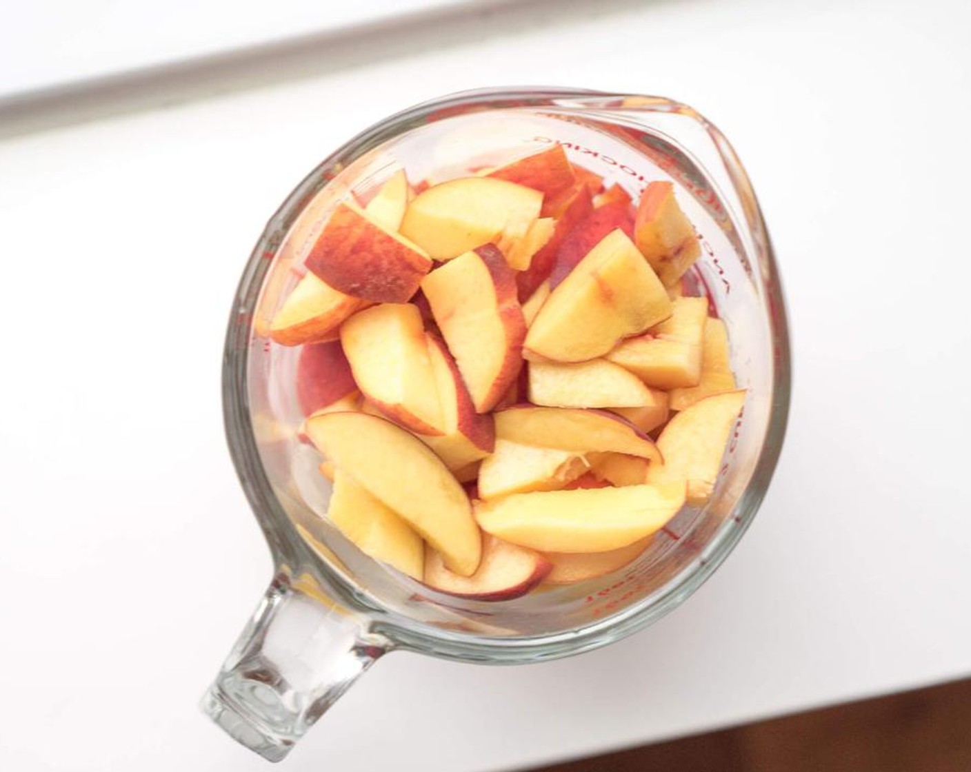 step 4 Roughly chop the Yellow Peaches (2 cups).