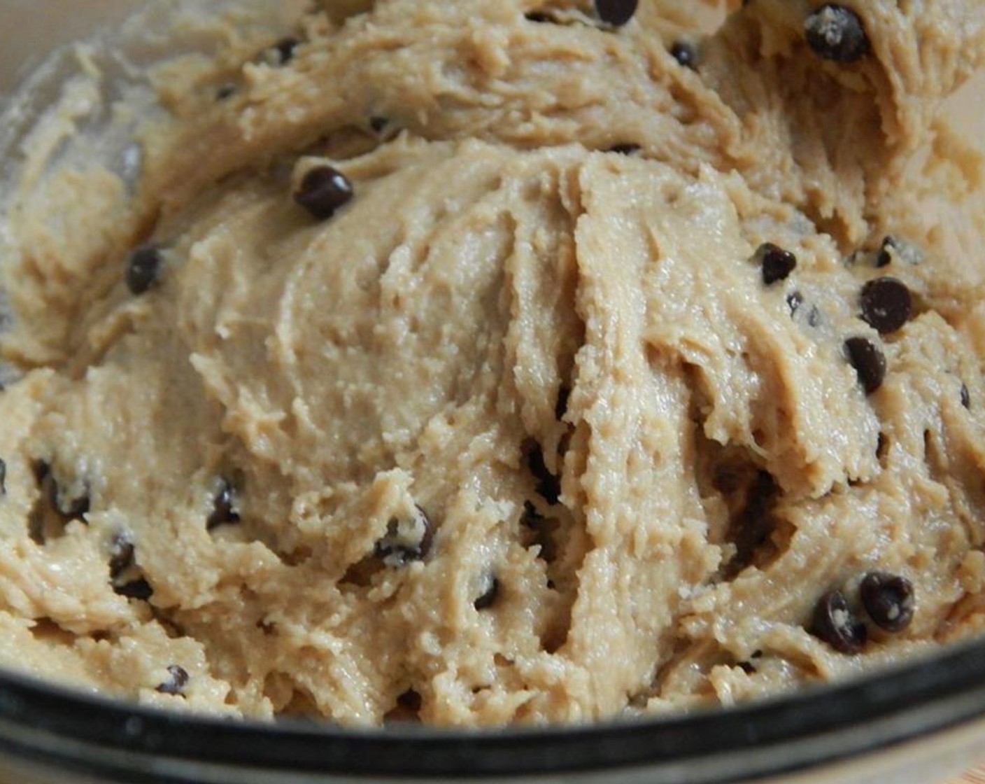 step 2 Cream Light Margarine (2 Tbsp), Brown Sugar (1/2 cup), Vegetable Oil (1 tsp). Add Eggland's Best Classic Egg (1), Vanilla Extract (1 tsp) and mix. Stir in All-Purpose Flour (3/4 cup), Baking Soda (1/2 tsp) and Mini Chocolate Chips (1 1/2 Tbsp).