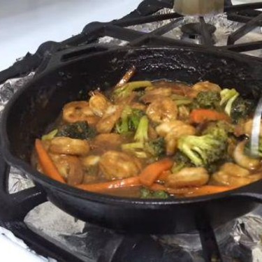 Shrimp Broccoli & Carrot Stir Fry Recipe | SideChef